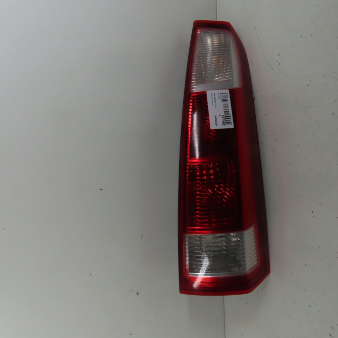 Feu arrière droit occasion  Opel MERIVA A Monospace (X03) 1.4 16v twinport (e75) (2004-2010)   93184713  1