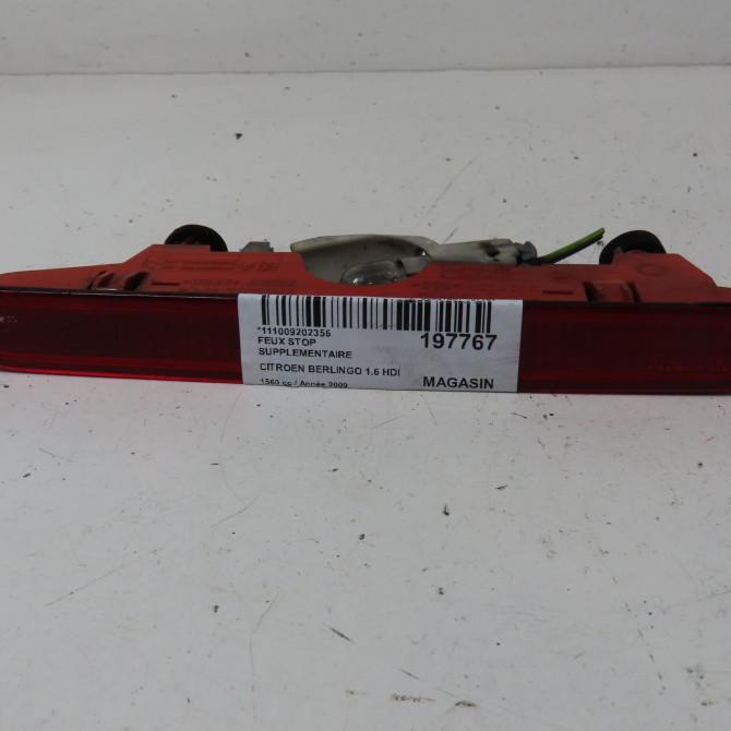 Feux stop supplementaire occasion  Citroën BERLINGO Camionnette/Monospace (B9) 1.6 hdi 75 (2008) 3 portes   6351FE  1