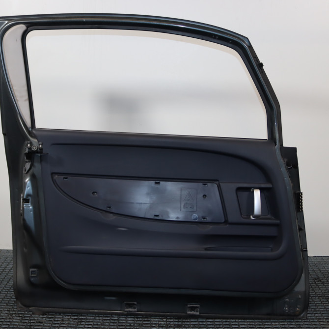 Porte avant gauche occasion  Peugeot 1007 (KM_) 1.4 hdi (2005)   9002V9  2