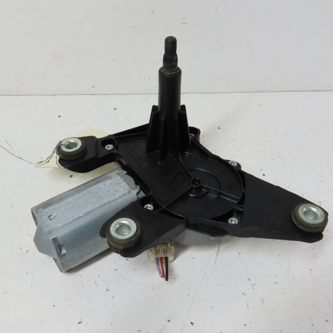 Moteur essuie-glace arrière occasion  Renault TWINGO II (CN0_) 1.2 16v (cn04, cn0a, cn0b) (2007-2014) 3 portes   8200311486  1