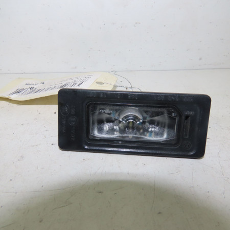 Eclaireur plaque de police g occasion  Seat ATECA (KH7, KHP) 2.0 tdi (2016)   5NA943021 