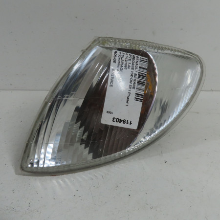 Clignotant gauche occasion  RENAULT MEGANE I Phase 1 11-1995->03-1999 1.4   7701040712 