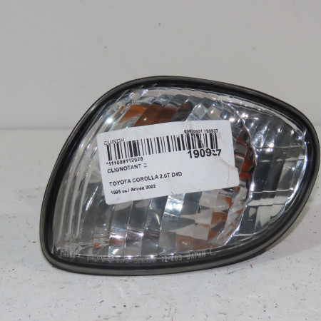 Clignotant gauche occasion  Toyota COROLLA Liftback (_E11_) 2.0 d-4d (cde110_) (2000-2002)   8152012870 