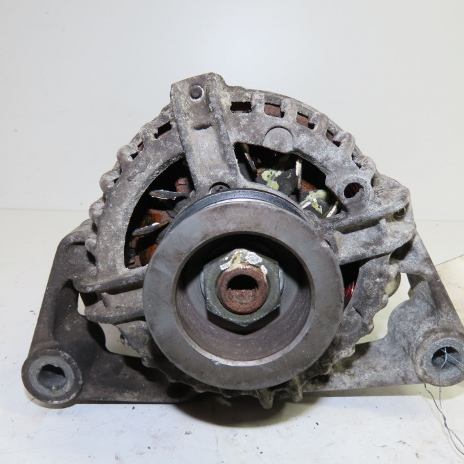 Alternateur occasion  Opel MERIVA A Monospace (X03) 1.4 16v twinport (e75) (2004-2010)   95521460  1