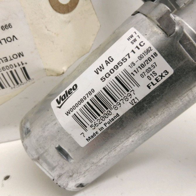 Moteur essuie-glace arrière occasion  Volkswagen vw POLO VI (AW1, BZ1, AE1) 1.0 tsi (2017)   5G0955711C  2