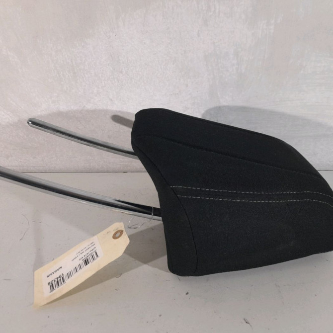 Appui tête avant gauche occasion  Peugeot 308 II (LB_, LP_, LW_, LH_, L3_) 1.6 hdi / bluehdi 115 (2013-2021) 5 portes   16108331ZD  3