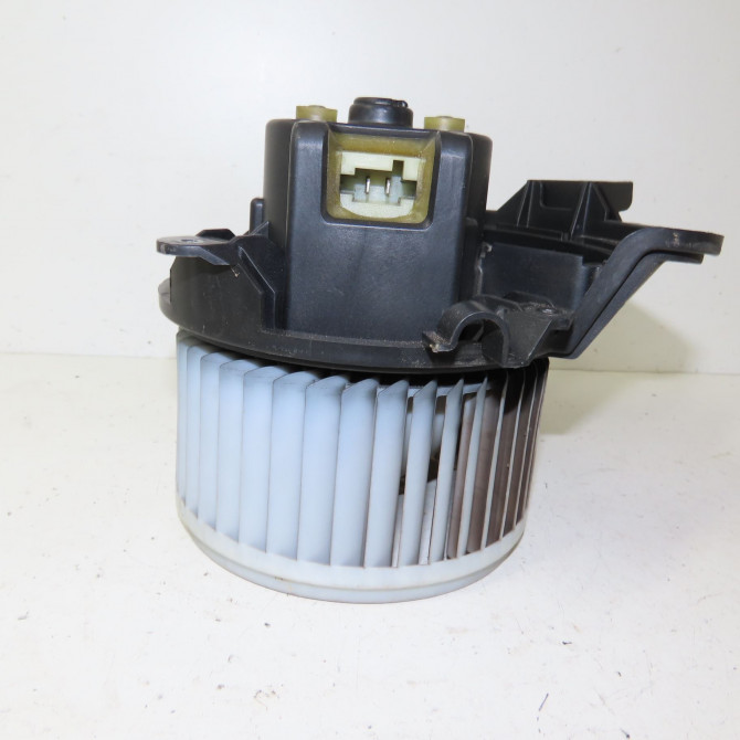 Moteur ventilateur chauffage occasion  Alfa romeo MITO (955_) 1.6 jtdm (955axe1b) (2008-2015)   77365054  2