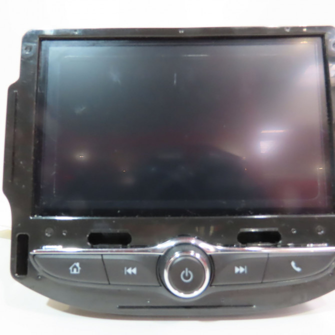 Autoradio occasion  Opel CROSSLAND X / CROSSLAND (P17, P2QO) 1.2 (75) (2017)   YQ008083YX  1