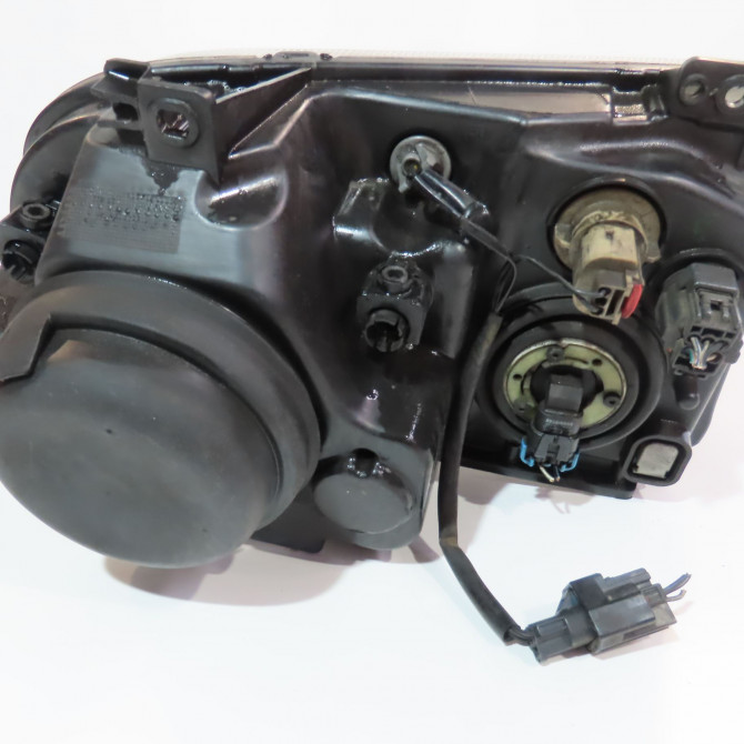 Phare gauche occasion  Chrysler 300C (LX, LE) 3.0 v6 crd (2010-2012)   57010759AA  3