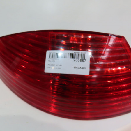 Feu arrière gauche occasion  Peugeot 607 (9D, 9U) 2.2 hdi (2000-2006)   6350N1 