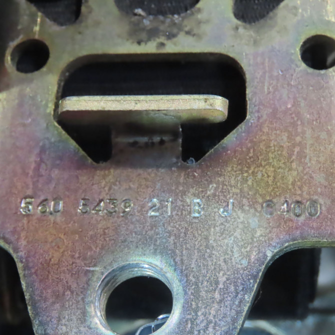 Ceinture avant droite occasion  AUDI TT I Phase 1 10-1998->09-2006   8N7857705EV04  2