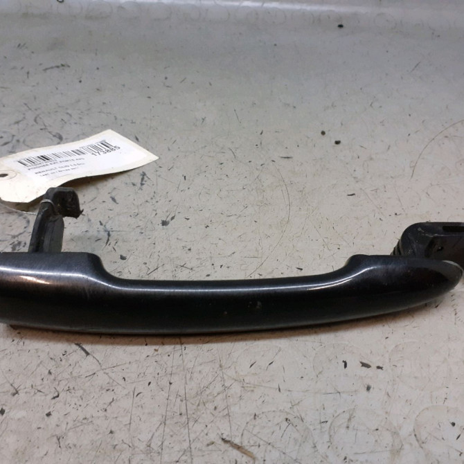 Poignee ext porte avg occasion  Renault CLIO III (BR0/1, CR0/1) 1.5 dci (2010-2014) 3 portes   806070046R  1