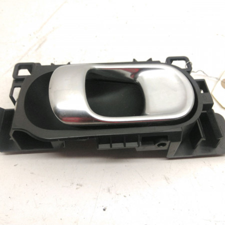 Poignee int porte arg occasion  Citroën C3 III (SX) 1.2 vti 68 (2016) 5 portes   98012886VV 