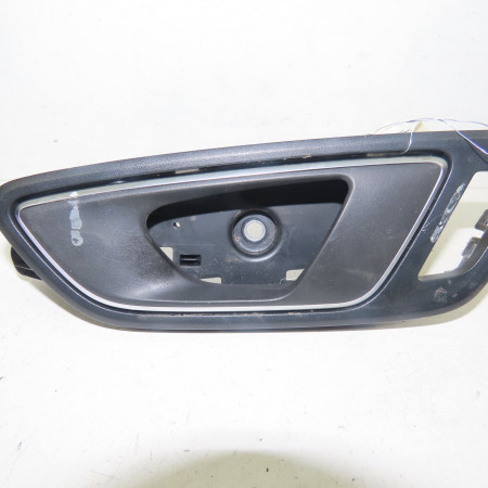 Poignee int porte avg occasion  Seat ATECA (KH7, KHP) 2.0 tdi (2016)   5F1837113ABMO 