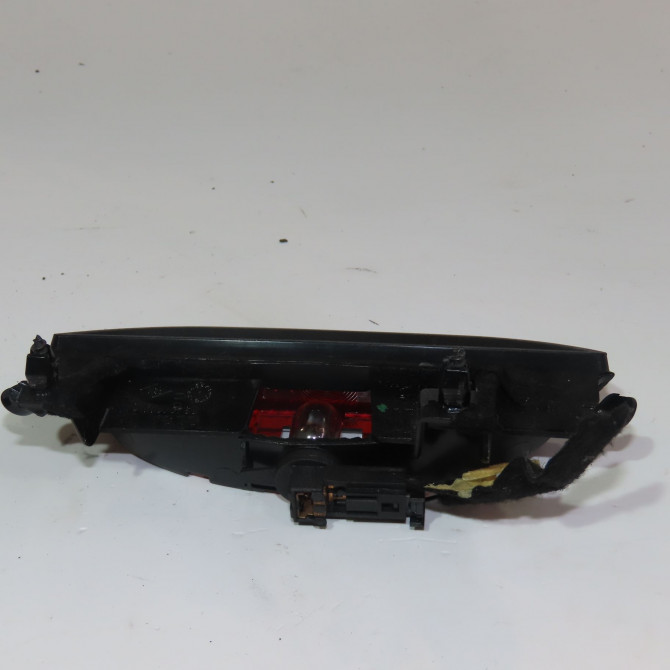 Feux stop supplementaire occasion  Dacia SANDERO 1.5 dci (2010) 5 portes   8200734823  3