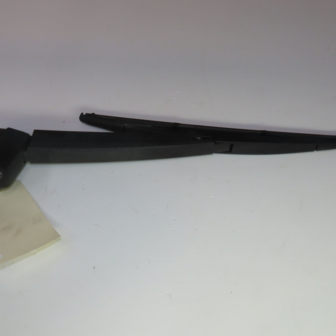 Bras essuie-glace arrière occasion  Opel ASTRA J (P10) 1.7 cdti (68) (2009-2015)   13256919  1