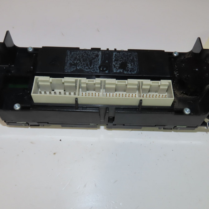 Commande de chauffage occasion  Volkswagen vw PASSAT B5 Variant (3B5) 2.3 vr5 (1997-2000)   3B1907044C  3