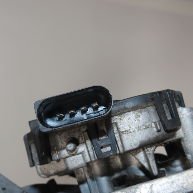 Moteur essuie-glace avant occasion  Ford MONDEO IV (BA7) 2.0 tdci (2007-2015)   1694757  4