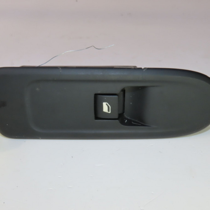 Commande lève-glace porte avant droite occasion  Citroën C3 II (SC_) 1.4 hdi 70 (sc8hzc, sc8hr0, sc8hp4) (2009) 5 portes   98012512XT  1