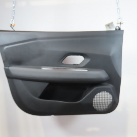 Garniture porte avg occasion  Dacia SANDERO III 1.0 tce 100 eco-g (2021)   809018373R 