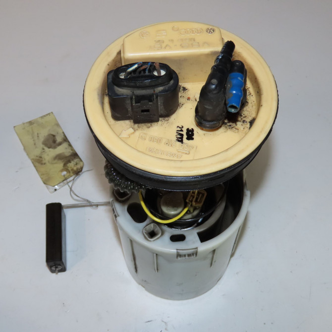 Pompe à carburant immergée occasion  Volkswagen vw POLO (9N_, 9A_) 1.4 tdi (2001-2005) 3 portes   6Q0919050D  3