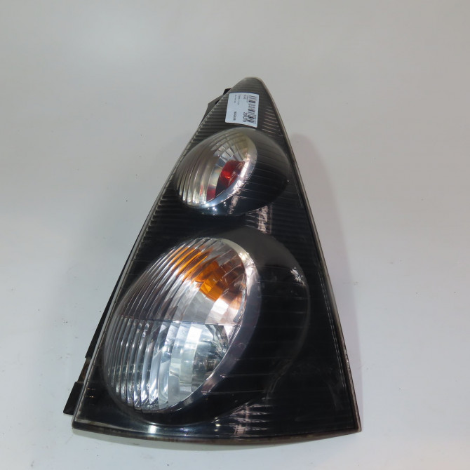 Feu arrière droit occasion  Citroën C1 (PM_, PN_) 1.0 (2005-2014) 5 portes   6351X8  1