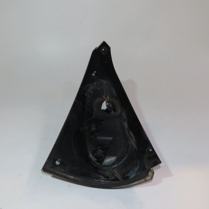 Feu arrière droit occasion  Citroën C1 (PM_, PN_) 1.0 (2005-2014) 5 portes   6351X8  2
