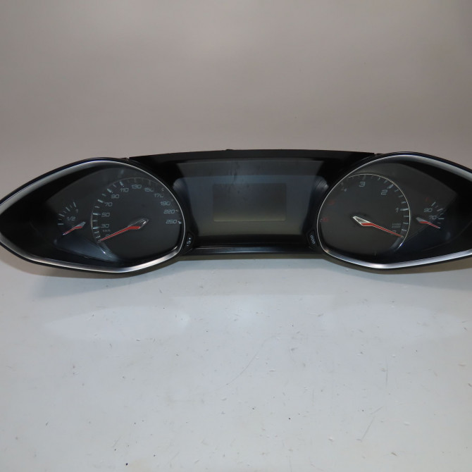 Bloc compteurs occasion  Peugeot 308 II (LB_, LP_, LW_, LH_, L3_) 1.5 bluehdi 130 (2017-2021)   9822775180  1