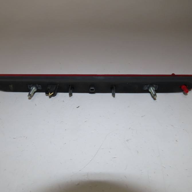 Feux stop supplementaire occasion  Citroën C5 AIRCROSS (A_) 1.2 puretech 130 (arhnsj) (2018)   9811951080  2