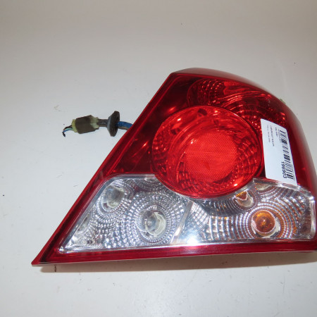 Feu arrière droit occasion  Chevrolet AVEO / KALOS 3/5 portes (T200) 1.2 lpg (2005-2008)   96540269 