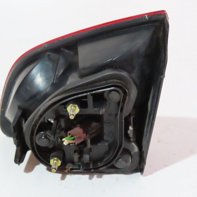 Feu arrière interieur gauche occasion  Peugeot 406 Break (8E/F) 2.0 hdi 90 (1999-2004)   6350H6  2