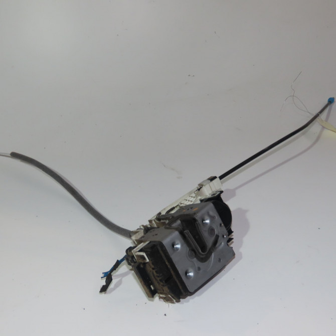 Serrure porte avg occasion  Volkswagen vw CRAFTER 30-50 Camionnette (2E_) 2.5 tdi (2006-2011)   2E1837015E  2