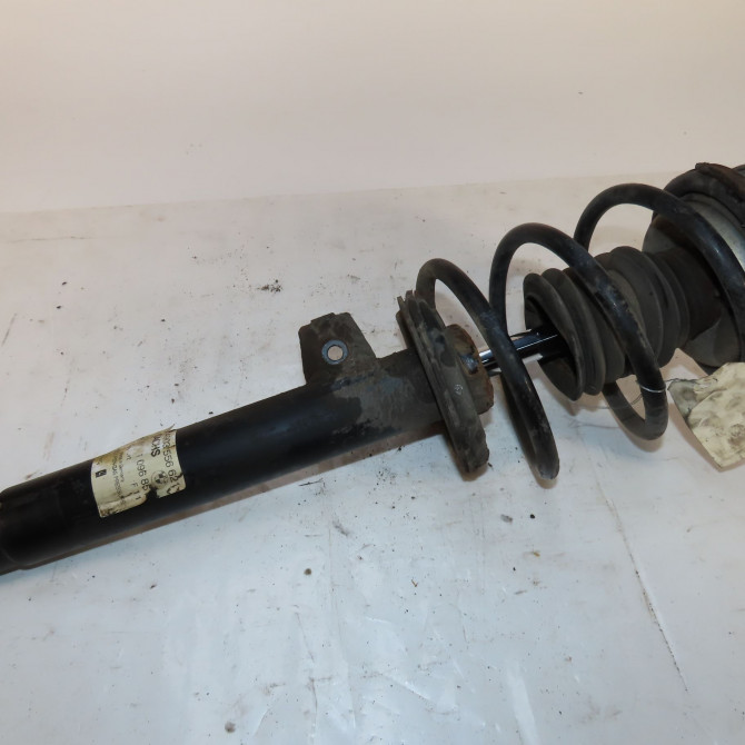 Amortisseur avant gauche occasion  Bmw 3 (E46) 320 d (1998-2001)   31311096851  4