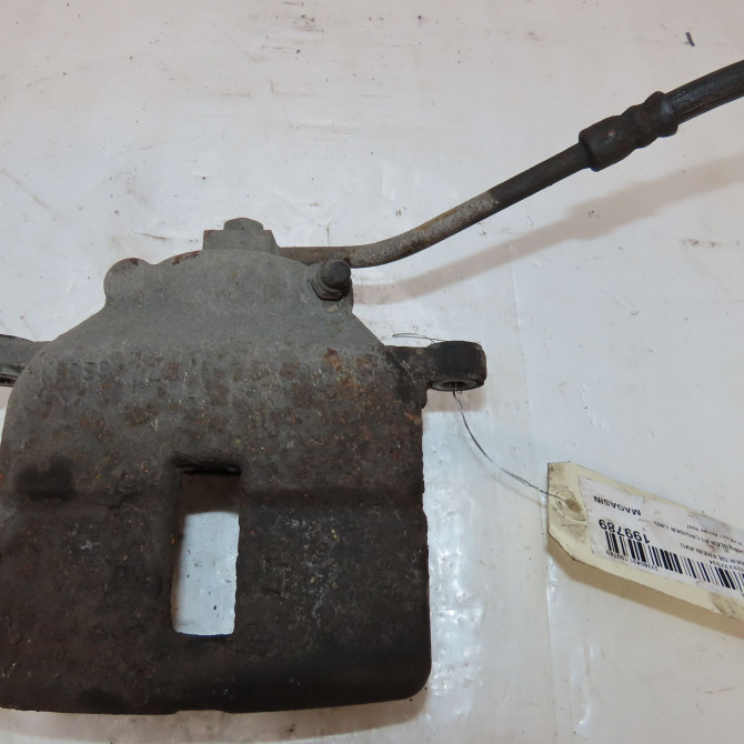 Etrier de frein avant gauche occasion  Chrysler PT CRUISER (PT_) 2.2 crd (2002-2010)   5189294AA  1