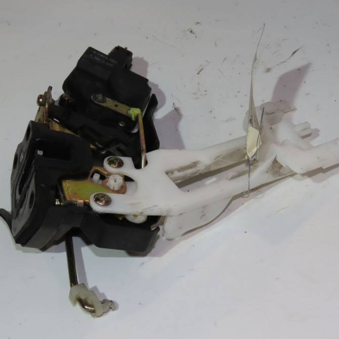 Serrure porte ard occasion  Hyundai SANTA FÉ I (SM) 2.0 crdi (2001-2006)   8142026000  1