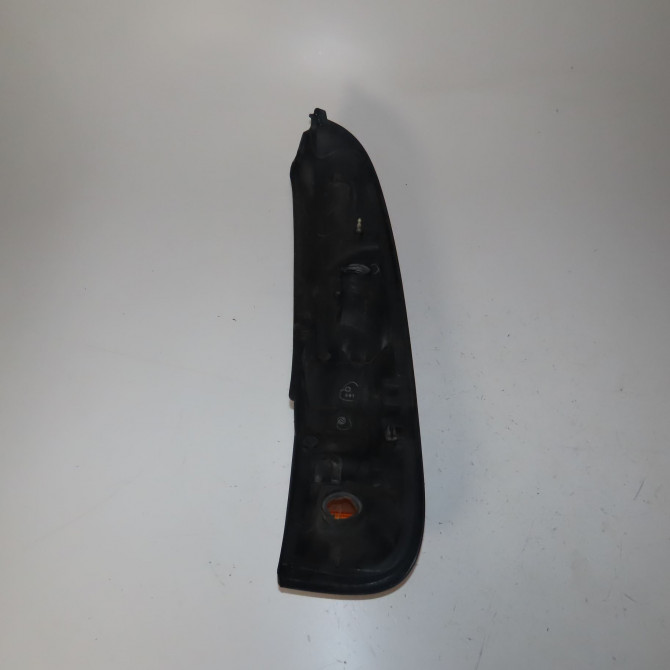 Feu arrière gauche occasion  Daihatsu TERIOS (J1_) 1.3 4wd (j100) (1997-2000) 5 portes   8156187402000  2