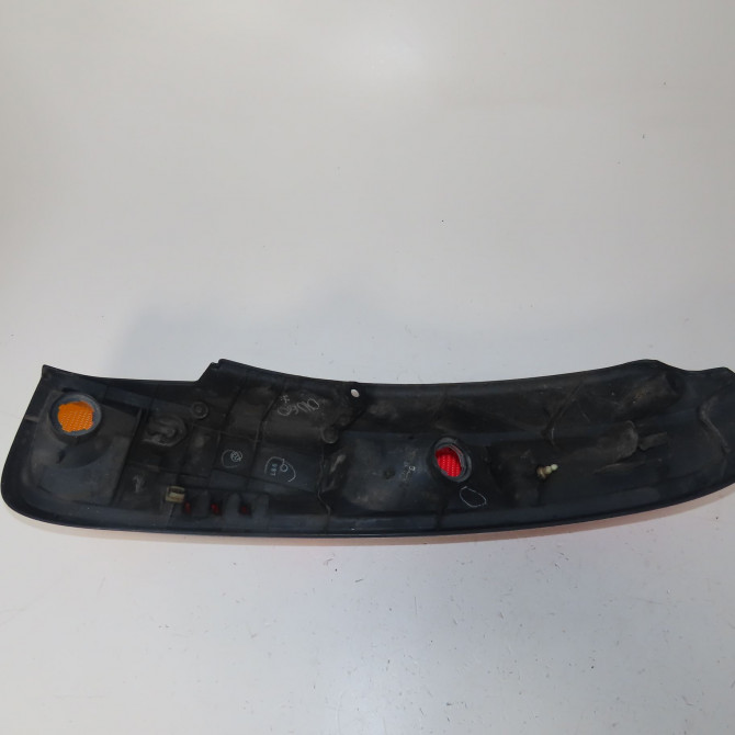 Feu arrière gauche occasion  Daihatsu TERIOS (J1_) 1.3 4wd (j100) (1997-2000) 5 portes   8156187402000  3