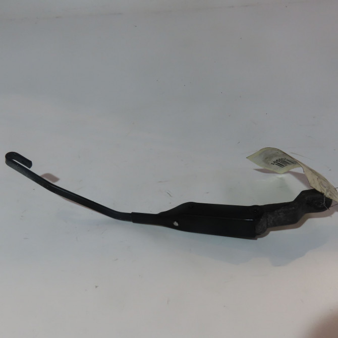 Bras essuie-glace arrière occasion  Daihatsu TERIOS (J1_) 1.3 4wd (j100) (1997-2000) 5 portes   8524187401  1