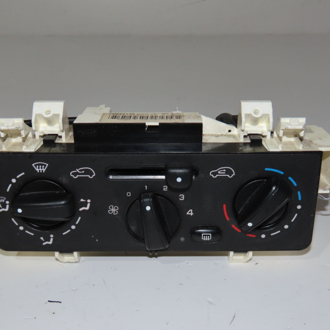Commande de chauffage occasion  Citroën C3 I (FC_, FN_) 1.1 i (2002) 5 portes   6451KP  1