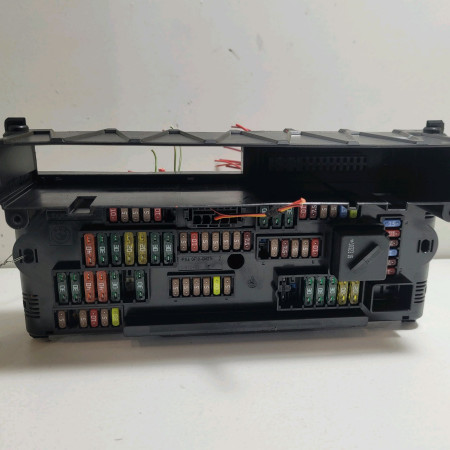 Boite a fusibles occasion  Bmw 5 (F10) 520 d (2010-2014)   12907575028 