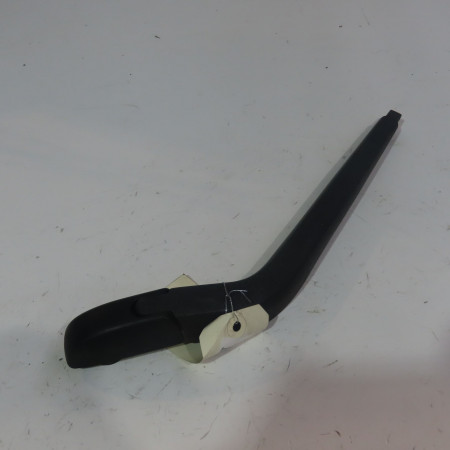 Bras essuie-glace arrière occasion  Toyota AURIS (_E15_) 1.4 d-4d (nde150_) (2007-2012) 3 portes   8524102040 