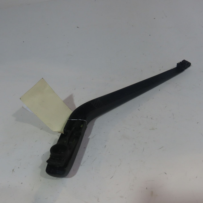 Bras essuie-glace arrière occasion  Toyota AURIS (_E15_) 1.4 d-4d (nde150_) (2007-2012) 3 portes   8524102040  2