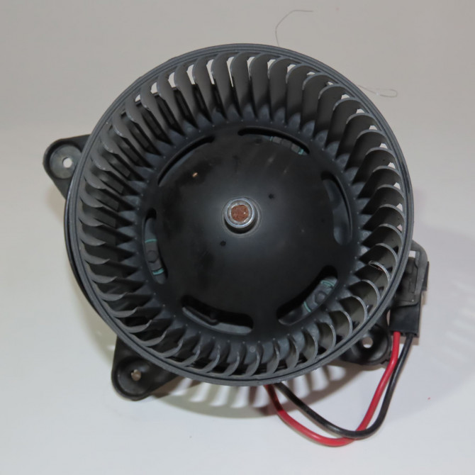 Moteur ventilateur chauffage occasion  Chrysler PT CRUISER (PT_) 2.2 crd (2002-2010)   5017666AC  4