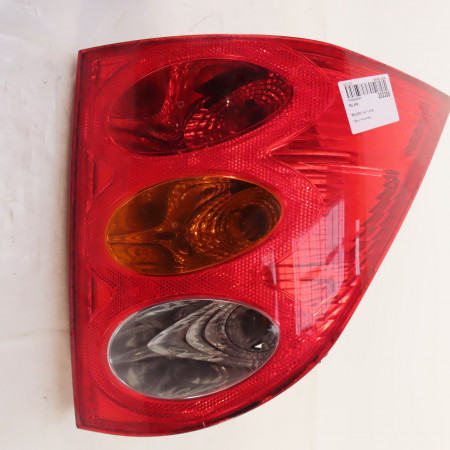 Feu arrière droit occasion  Peugeot 1007 (KM_) 1.4 hdi (2005)   6351V5 