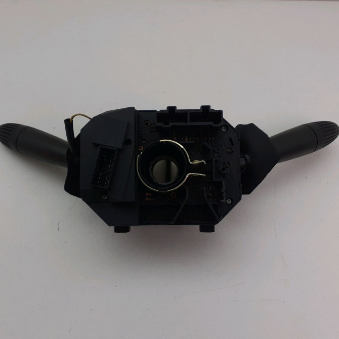 Bloc commodos occasion  Fiat PUNTO (188_) 1.3 jtd 16v (2003-2012) 5 portes   735400223  2