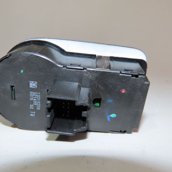 Interrupteur commande de phares occasion  Opel CORSA D (S07) 1.0 (l08, l68) (2009-2014) 3 portes   13249511  3