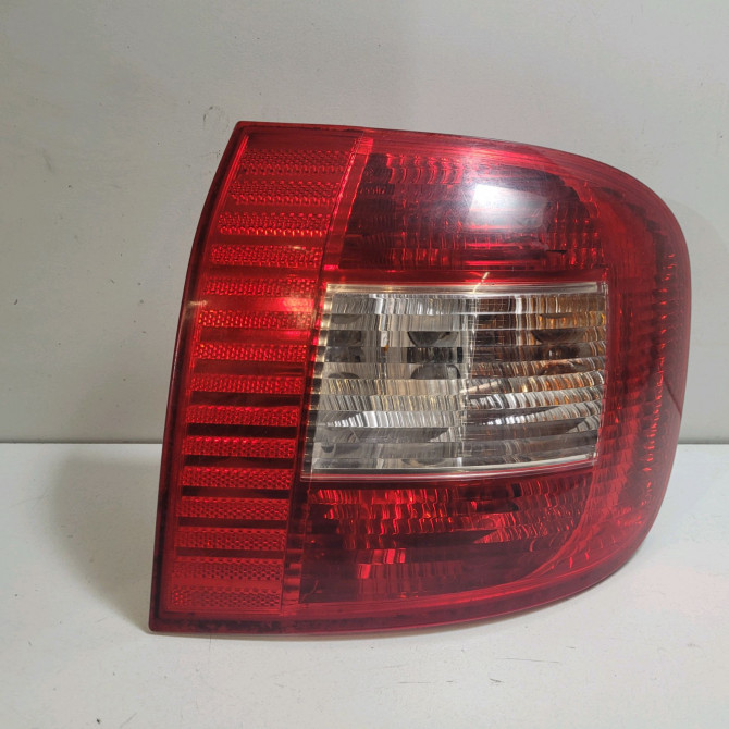 Feu arrière droit occasion  Fiat MULTIPLA (186_) 1.9 jtd 115 (2002-2010)   51720552  1