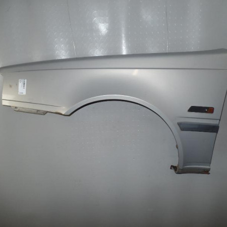 Aile avant droite occasion  Volvo 440 (445) 1.6 (1988-1996)   3343280 