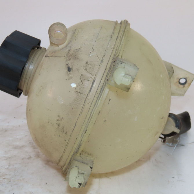 Vase expansion occasion  Peugeot 206+ (2L_, 2M_) 1.4 hdi eco 70 (2009-2013) 5 portes   1323Z5  3