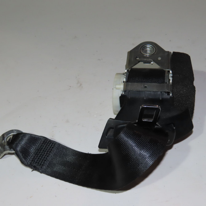 Ceinture arrière droite occasion  Volkswagen vw SCIROCCO III (137, 138) 2.0 tdi (2010-2017)   1K8857806RAA  2